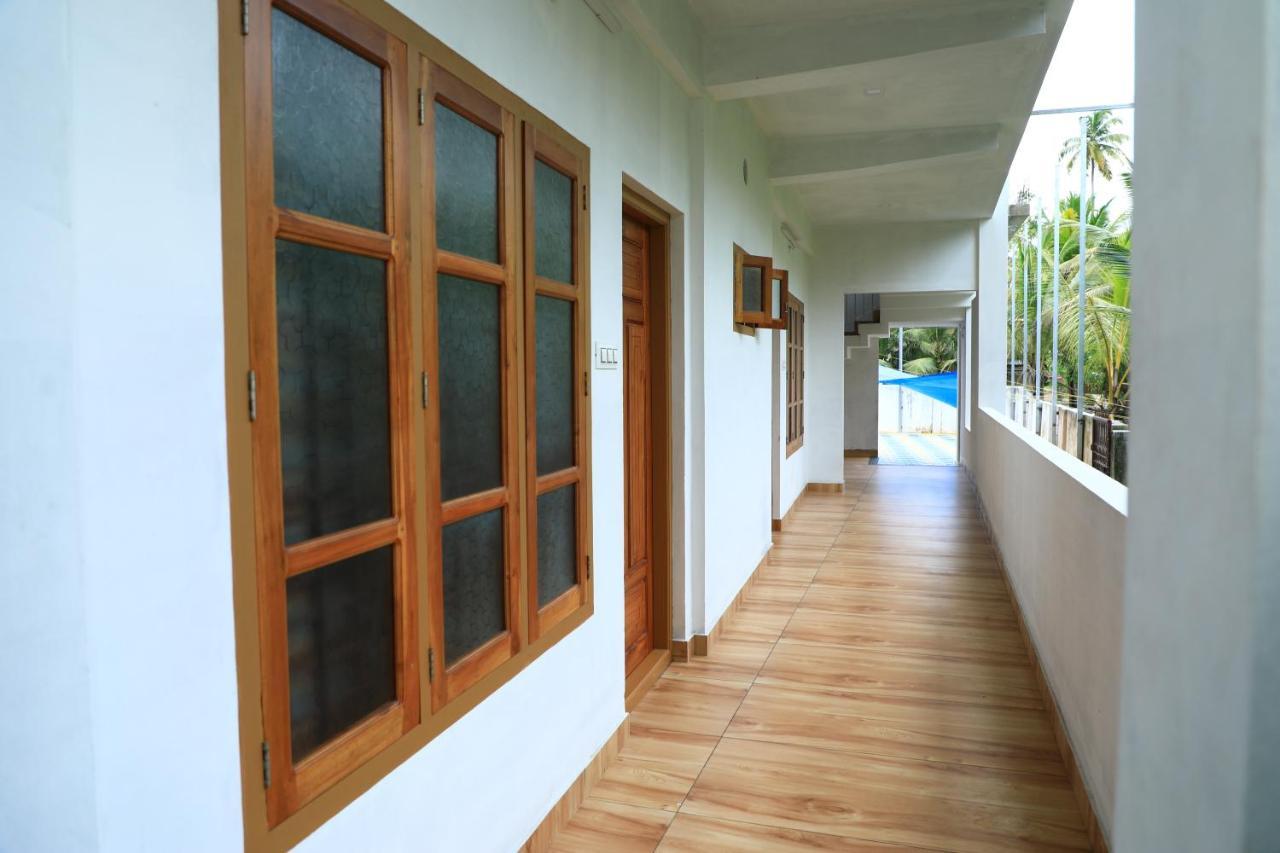 Water Gate Tourist Home And Resorts Mundrothuruth Esterno foto